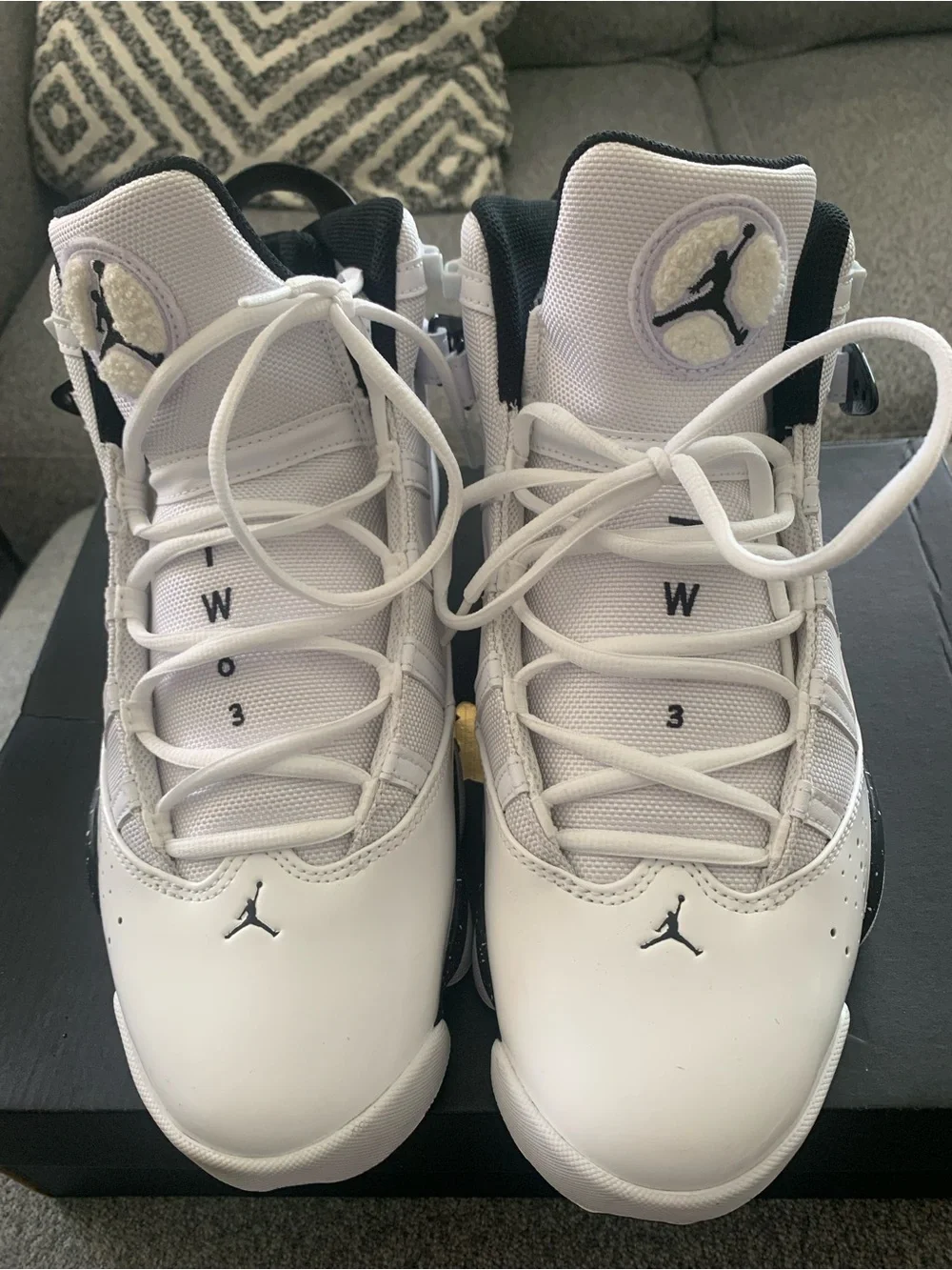 Jordan White/Black Air Jordan 6 Rings Sneakers